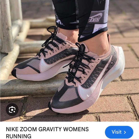 Nike Shoes - Nike zoom gravity women size 8